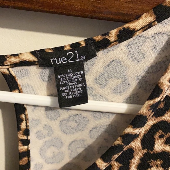 Leopard print dress - Picture 4 of 4